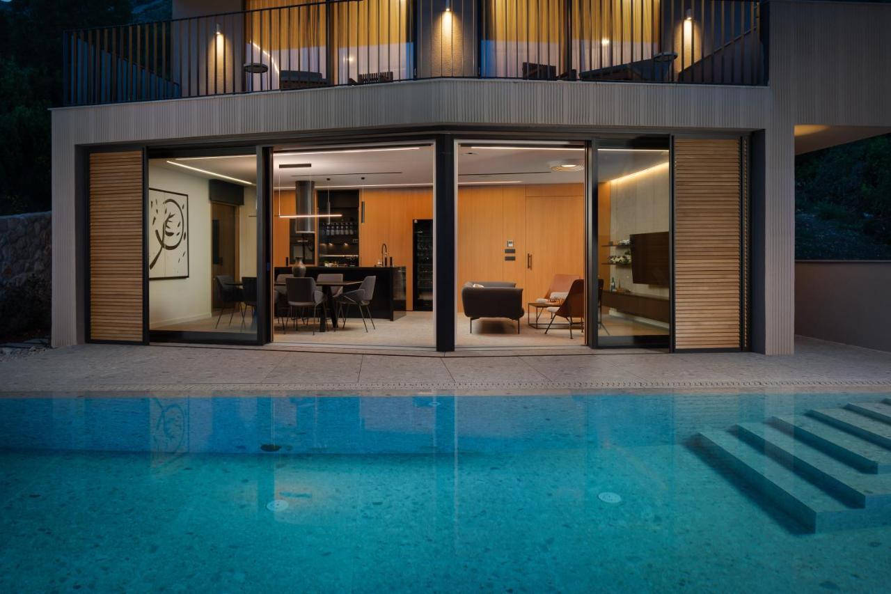 Villa Palazzo Vimbula - Five Star Luxury *